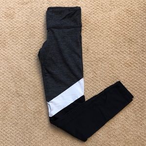 EUC Flywheel colorblock leggings in small